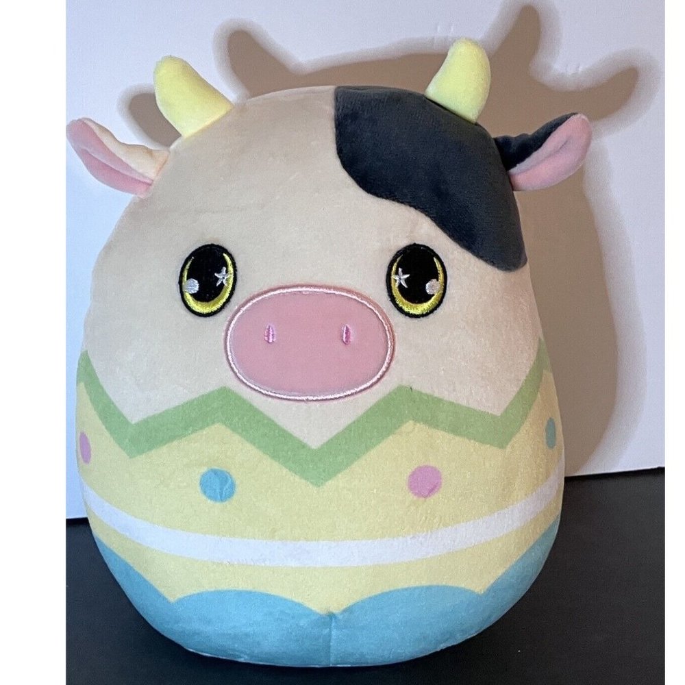 Squishmallow 8" Connor the Cow Easter Egg 2022 Mystery Plush Toy